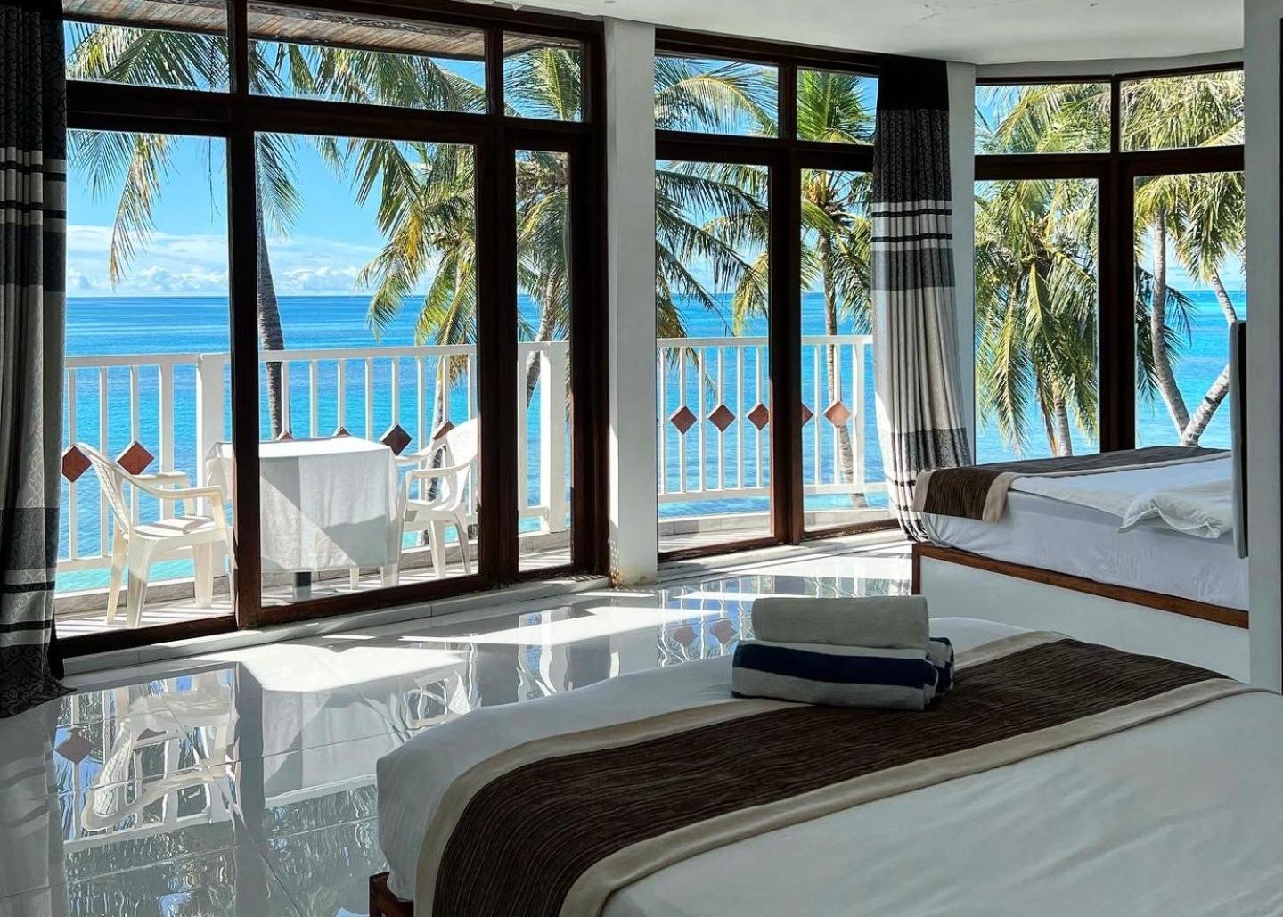 Heron Beach Hotel - The Best Maldivian Getaway In Dhiffushi,Maldives Exterior photo